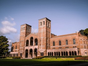 河师大与河南财经政法大学，两所高校的发展与特色河师大与河南财经政法大学哪个好